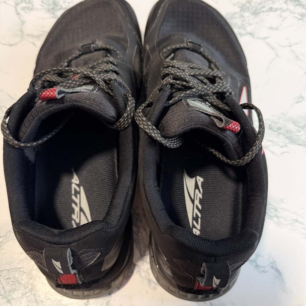 Altra Men 10 Lone Peak 5 Shoe Trail Running Sneaker Black Athletic Activewear - Picture 7 of 8